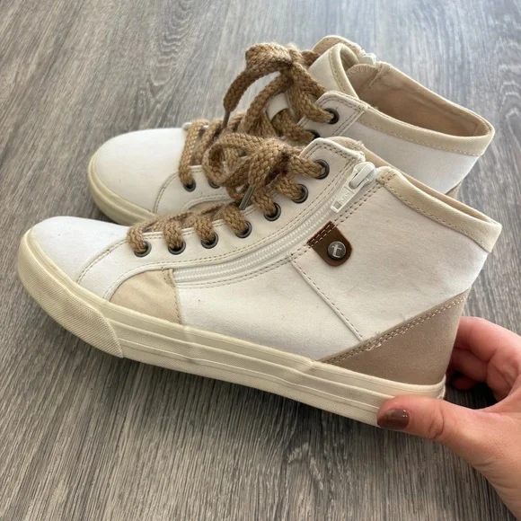 Taos Top Soul High-Top Sneakers - Picture 4 of 9